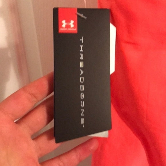 NWT Under Armour 2in1 Threadborne Tank - Picture 4 of 6